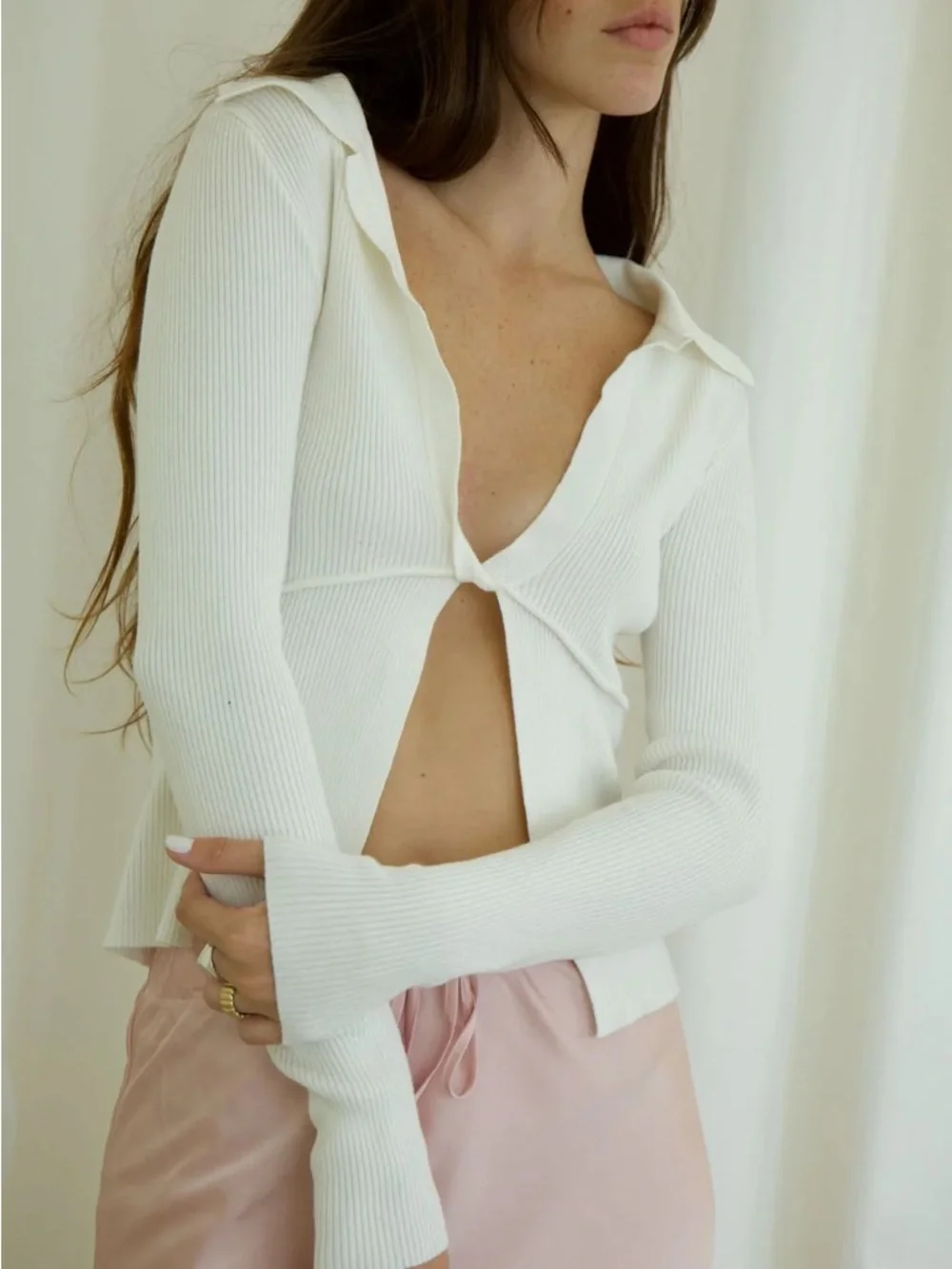 Papermoon Cream Ribbed Button-Front Crop Top - Picture 7 of 7